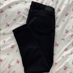 Levi’s 711 skinny